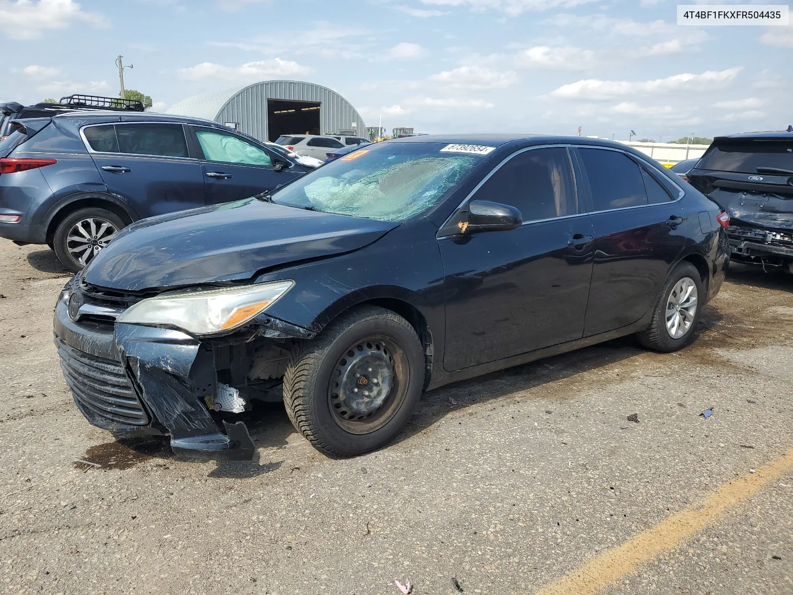 2015 Toyota Camry Le VIN: 4T4BF1FKXFR504435 Lot: 67392654