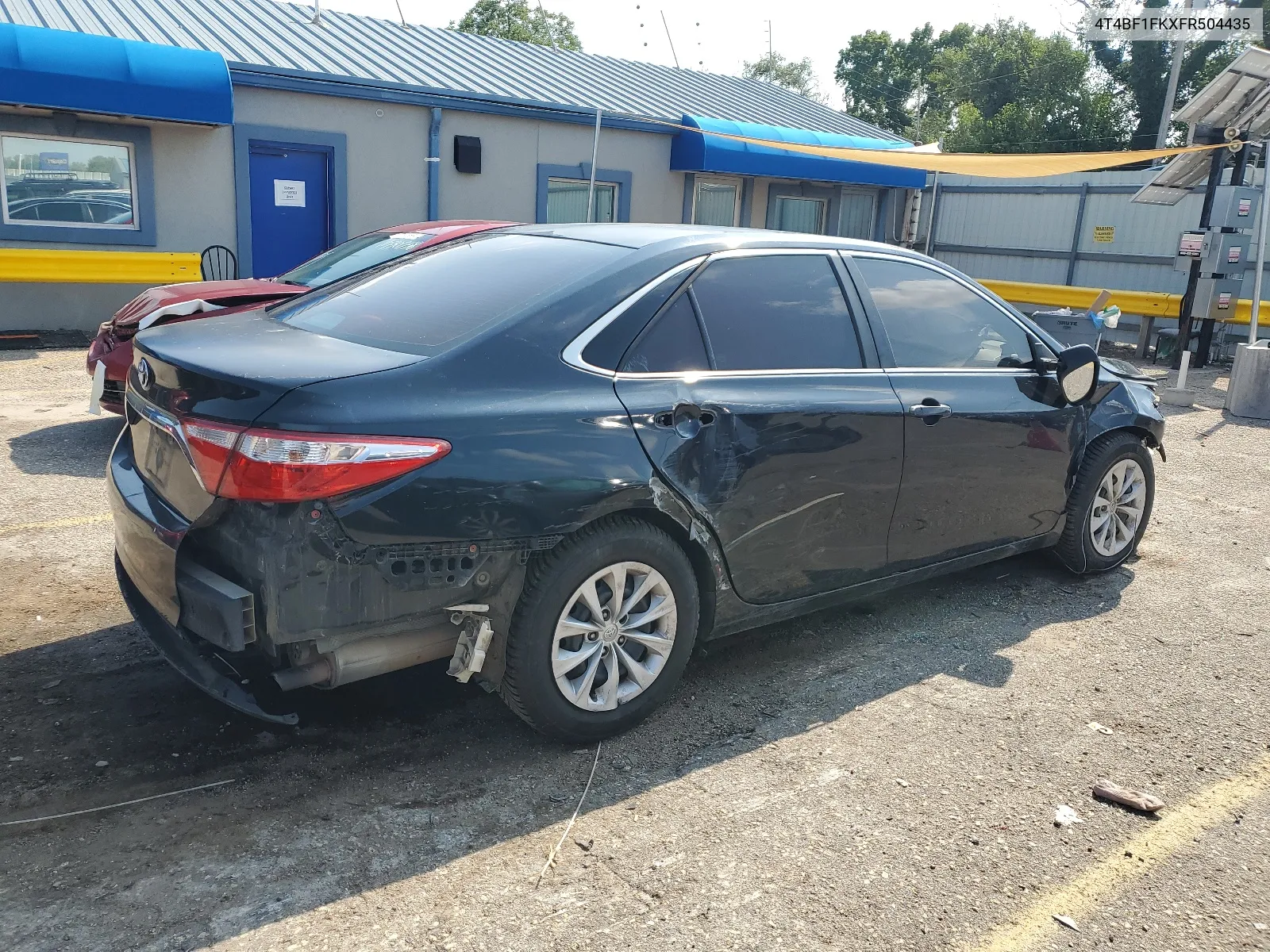 2015 Toyota Camry Le VIN: 4T4BF1FKXFR504435 Lot: 67392654