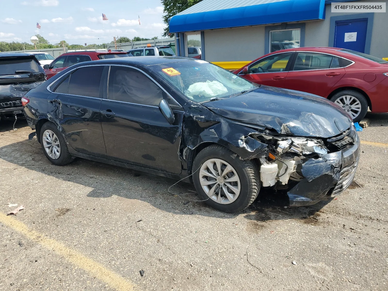 2015 Toyota Camry Le VIN: 4T4BF1FKXFR504435 Lot: 67392654