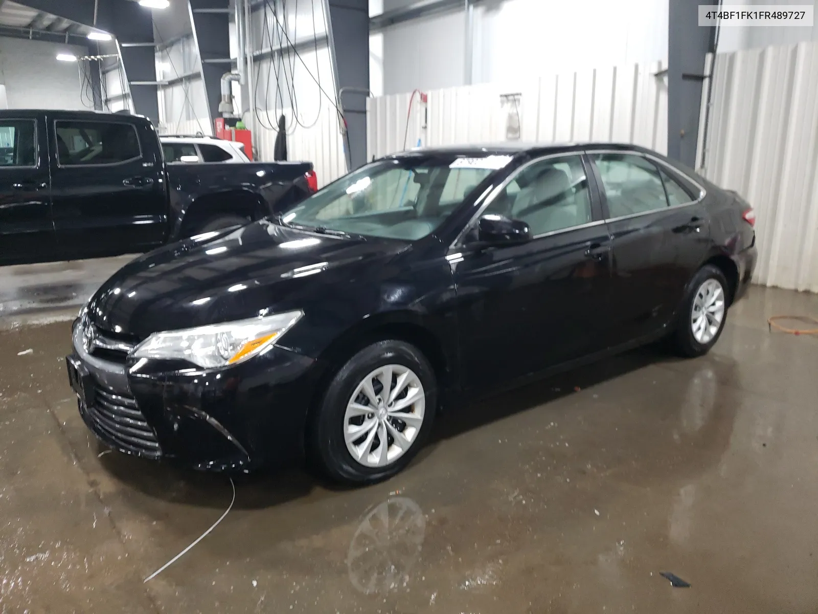 2015 Toyota Camry Le VIN: 4T4BF1FK1FR489727 Lot: 67902034