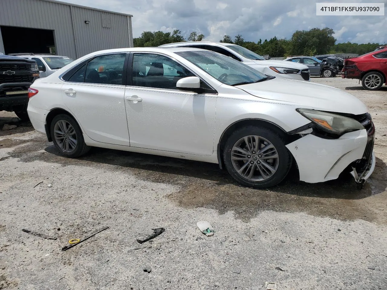 2015 Toyota Camry Le VIN: 4T1BF1FK5FU937090 Lot: 69153324