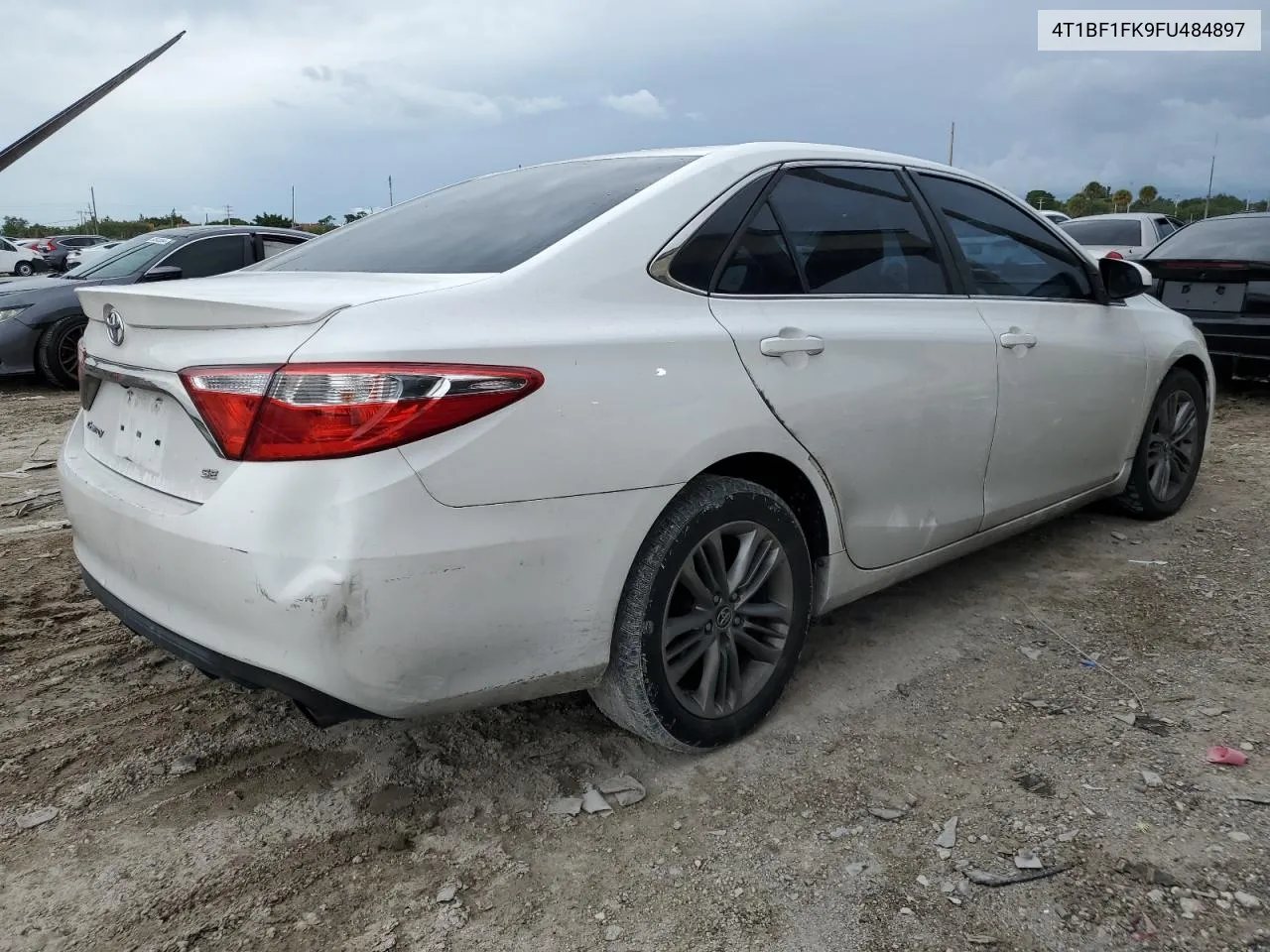 2015 Toyota Camry Le VIN: 4T1BF1FK9FU484897 Lot: 69512914