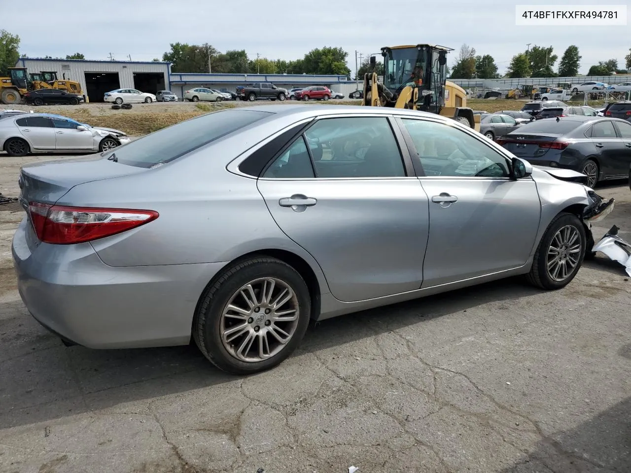 2015 Toyota Camry Le VIN: 4T4BF1FKXFR494781 Lot: 70138724