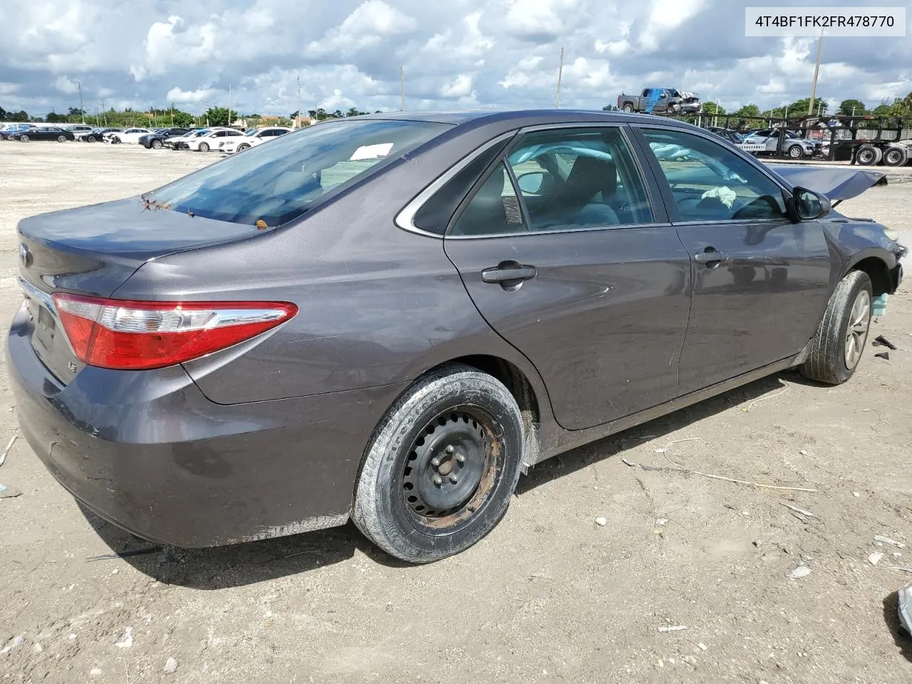 2015 Toyota Camry Le VIN: 4T4BF1FK2FR478770 Lot: 70687104