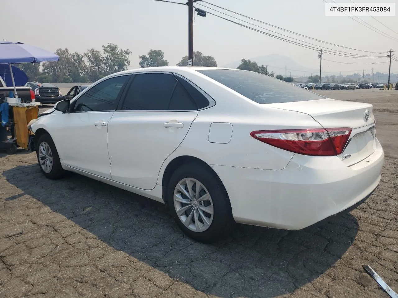 2015 Toyota Camry Le VIN: 4T4BF1FK3FR453084 Lot: 70720714