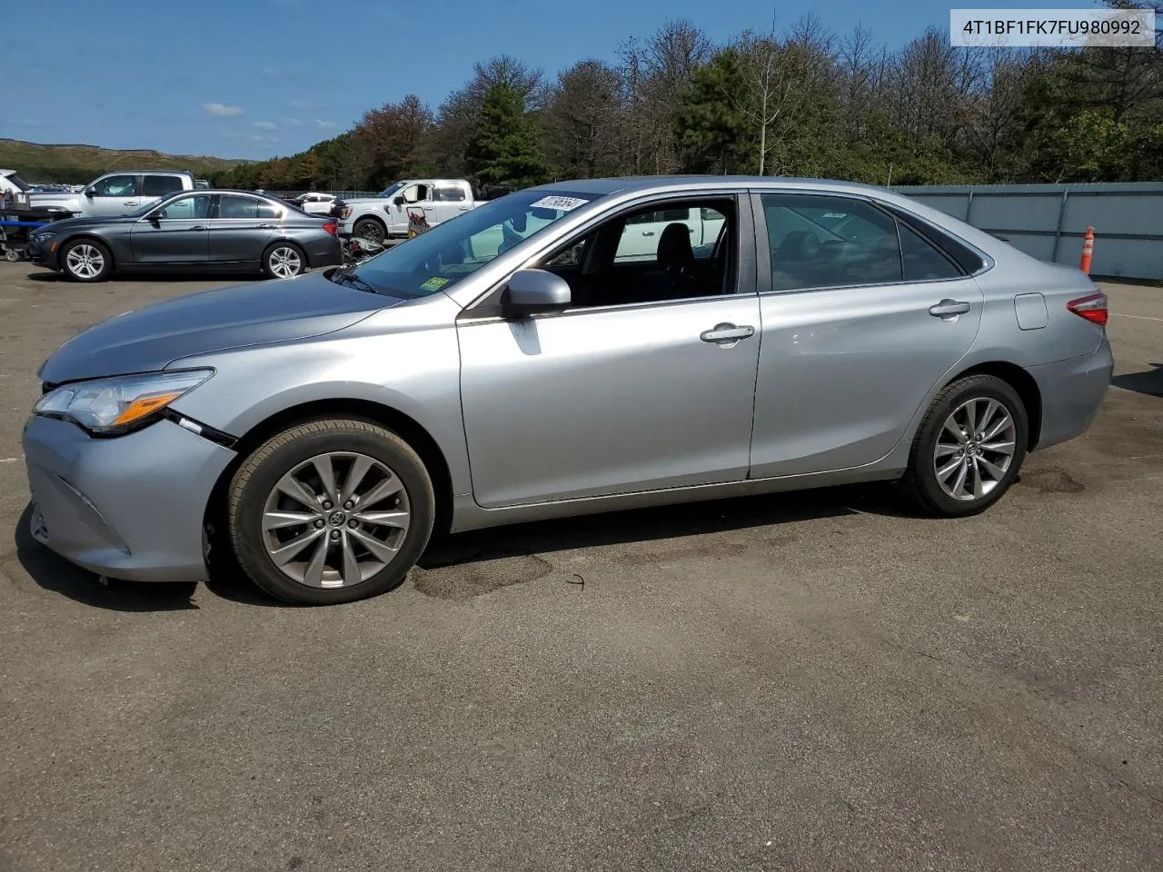 2015 Toyota Camry Le VIN: 4T1BF1FK7FU980992 Lot: 70796564