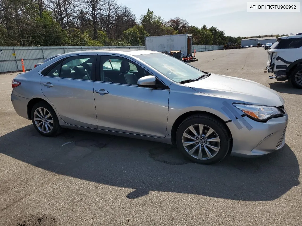 2015 Toyota Camry Le VIN: 4T1BF1FK7FU980992 Lot: 70796564