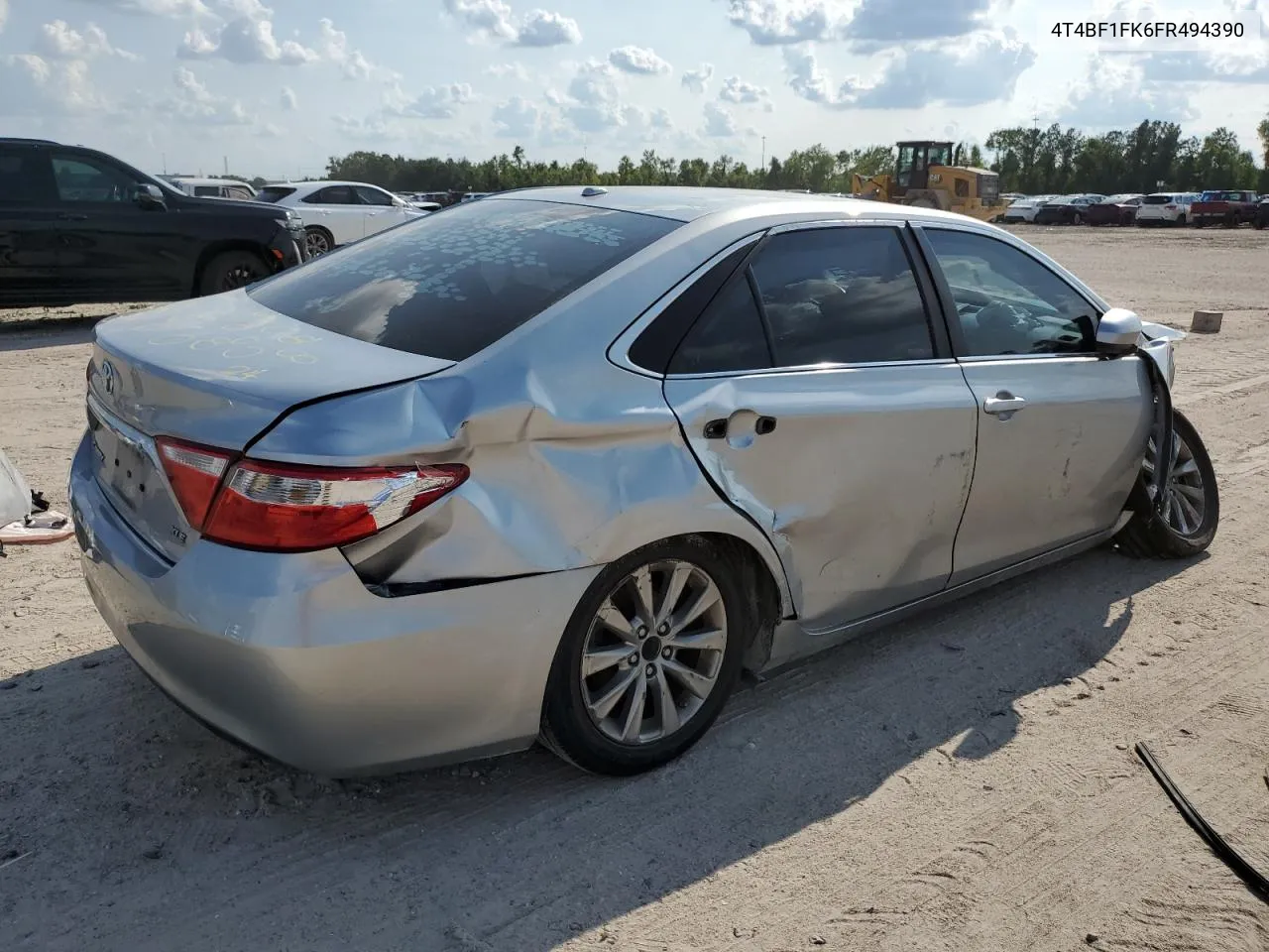 2015 Toyota Camry Le VIN: 4T4BF1FK6FR494390 Lot: 70992284