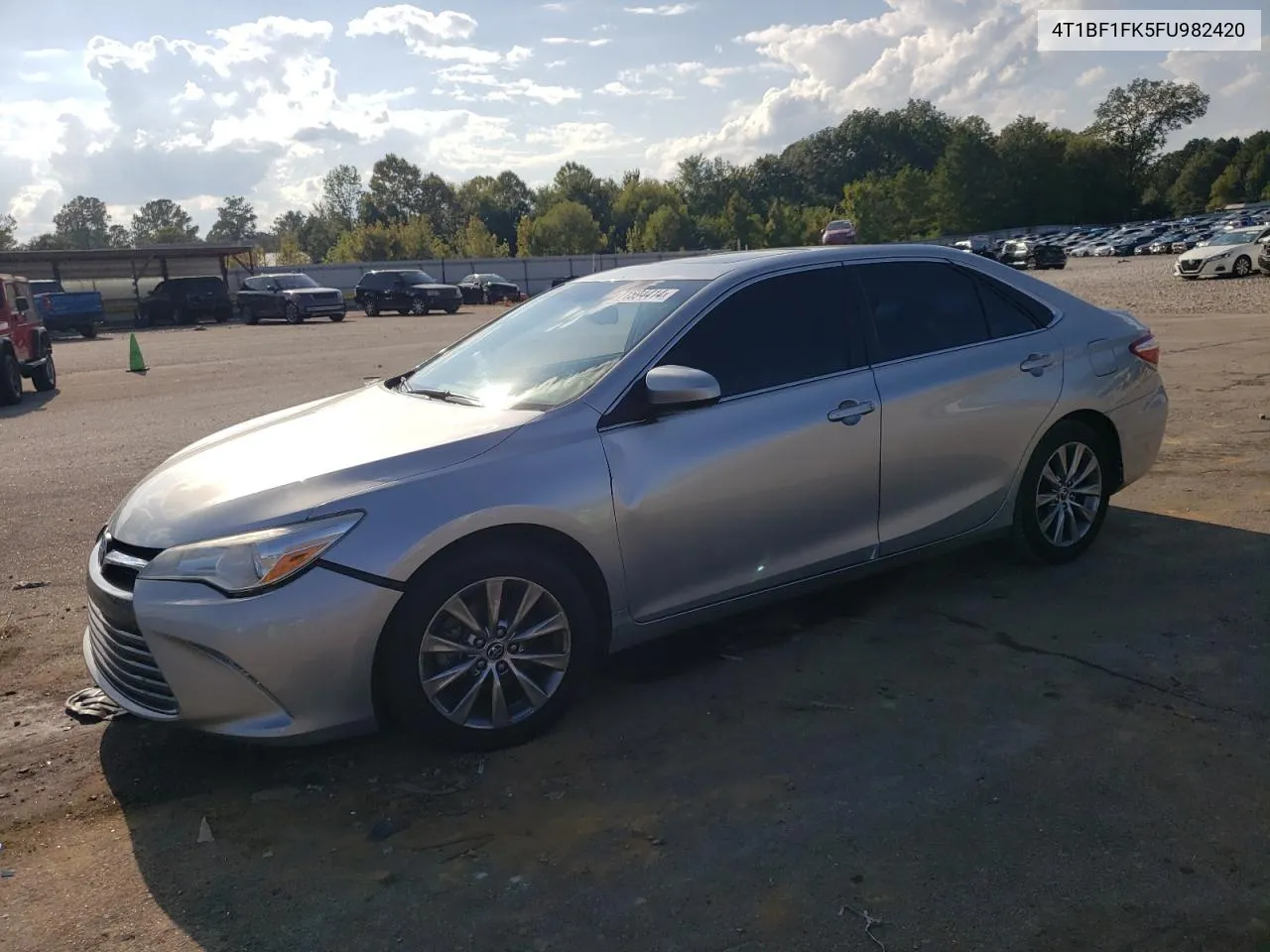 4T1BF1FK5FU982420 2015 Toyota Camry Le