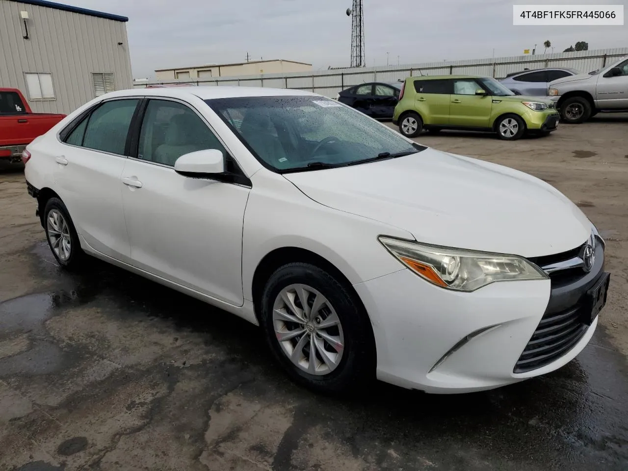 4T4BF1FK5FR445066 2015 Toyota Camry Le