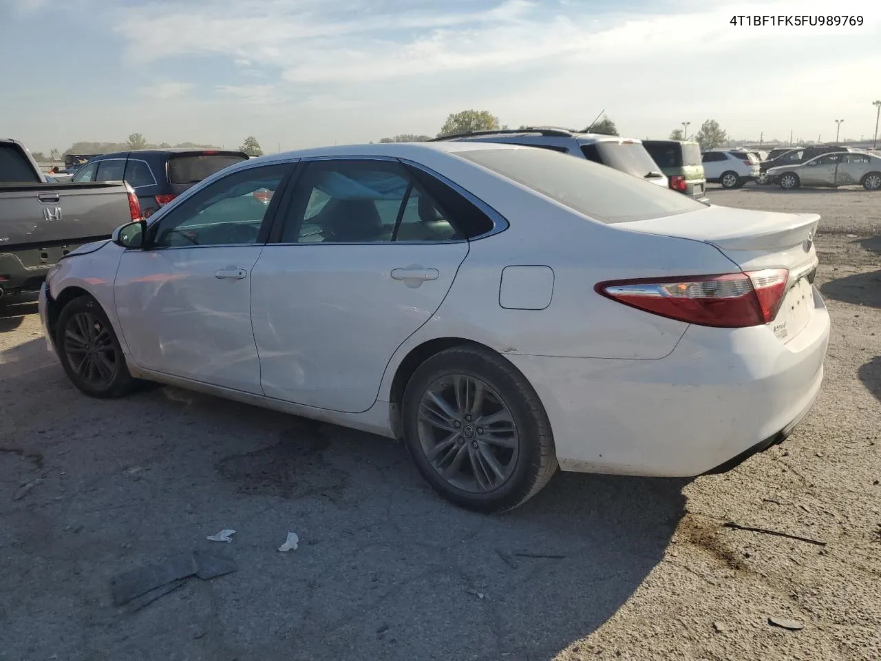 4T1BF1FK5FU989769 2015 Toyota Camry Le