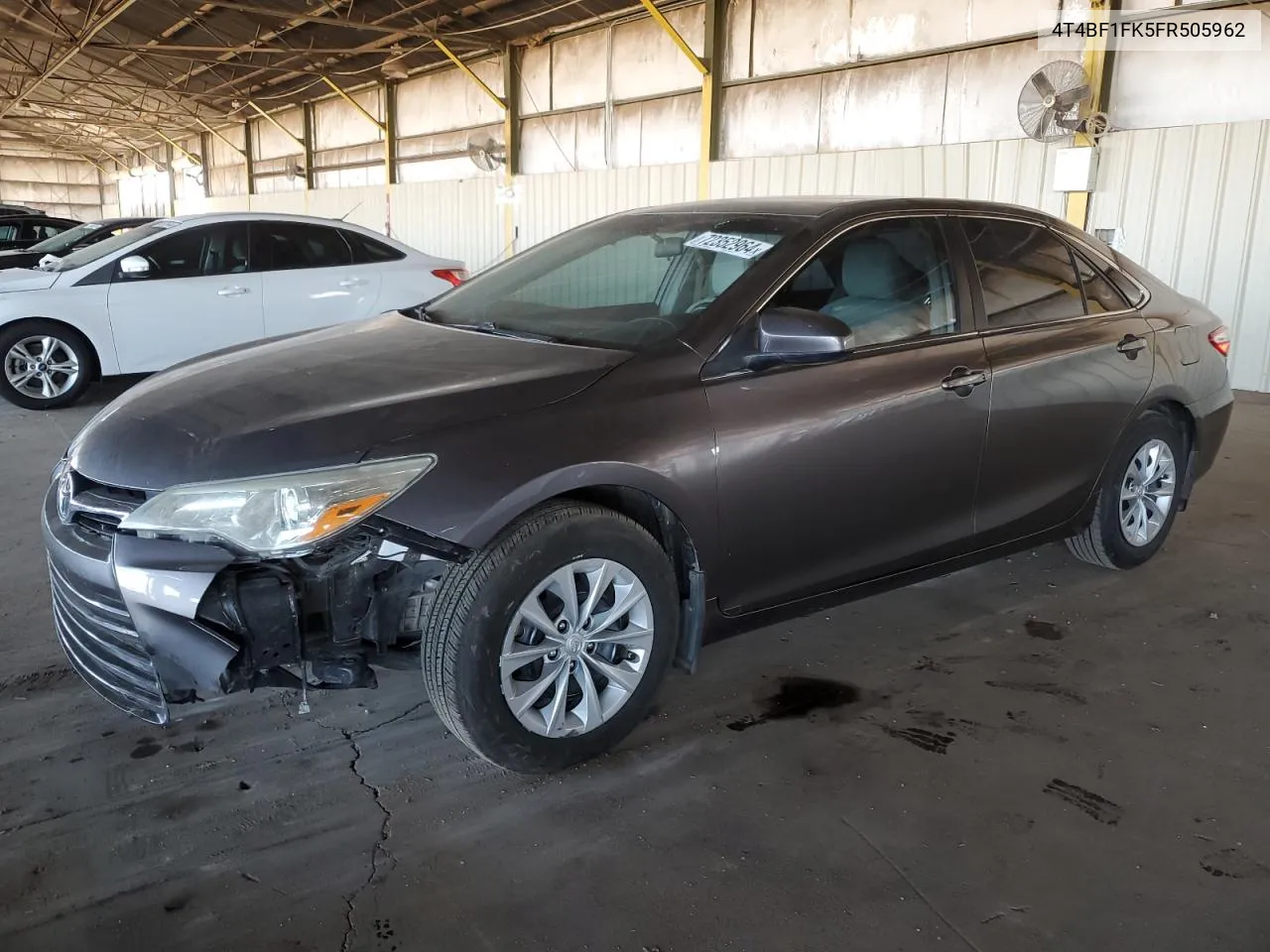 4T4BF1FK5FR505962 2015 Toyota Camry Le