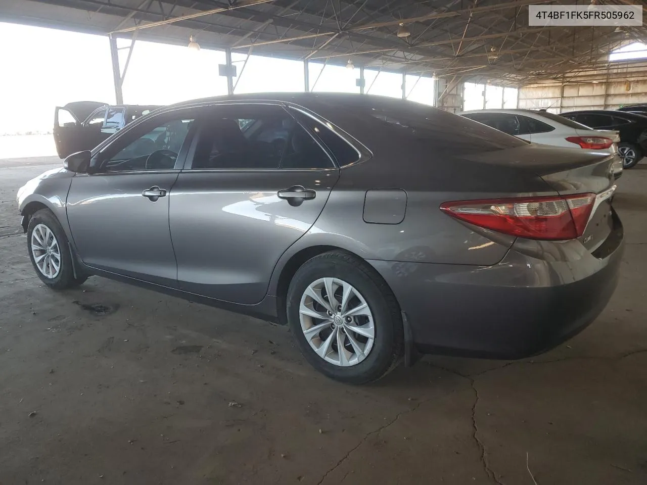 4T4BF1FK5FR505962 2015 Toyota Camry Le