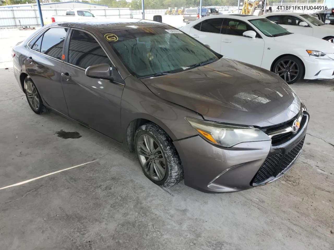 4T1BF1FK1FU044916 2015 Toyota Camry Le