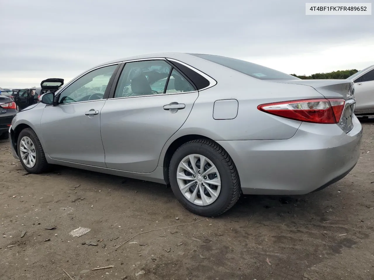 4T4BF1FK7FR489652 2015 Toyota Camry Le