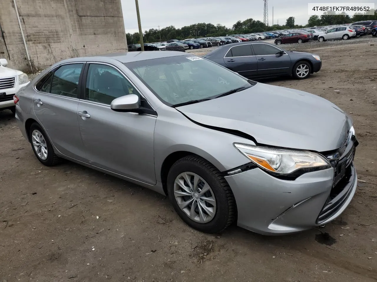 4T4BF1FK7FR489652 2015 Toyota Camry Le