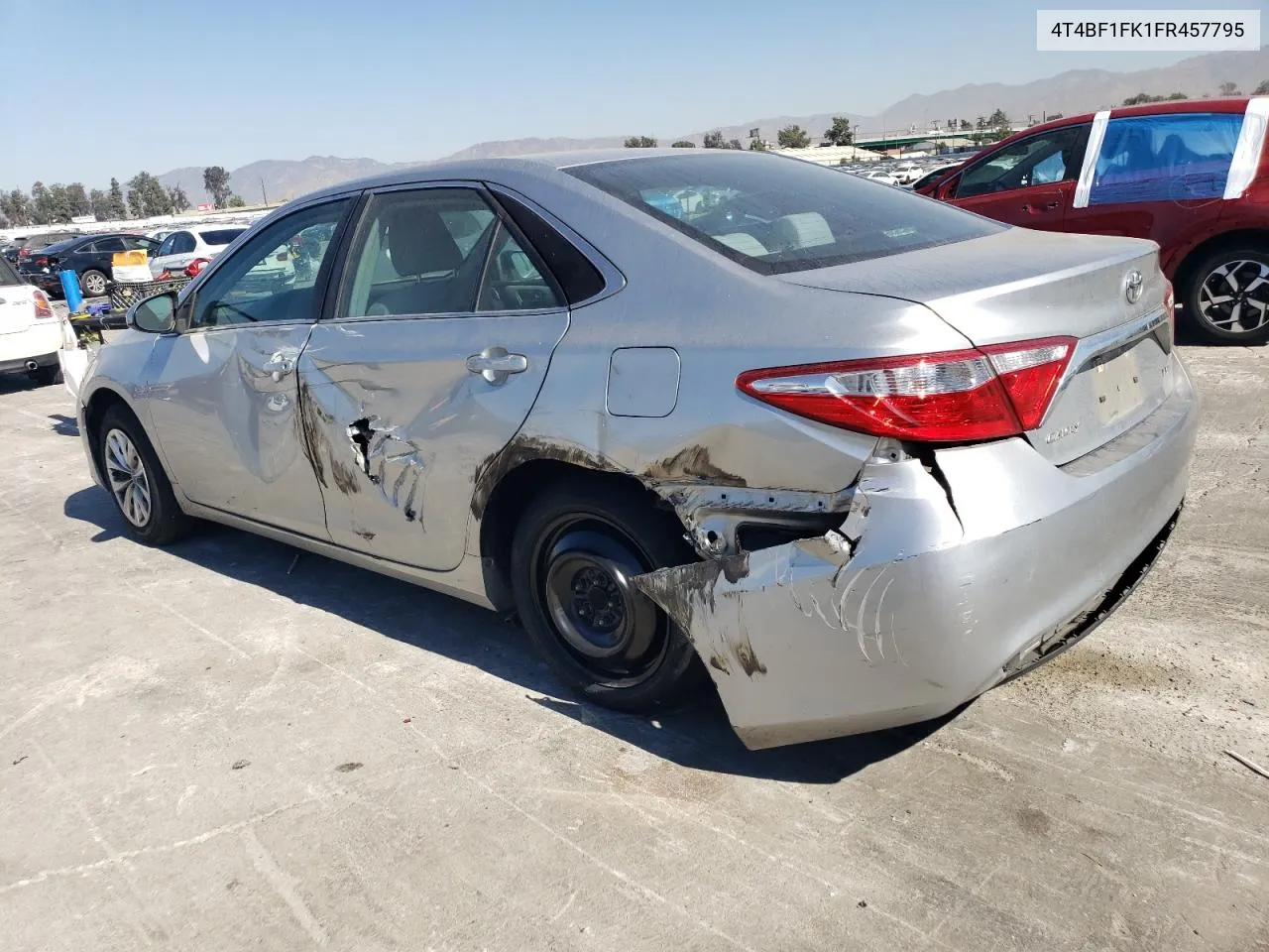 4T4BF1FK1FR457795 2015 Toyota Camry Le