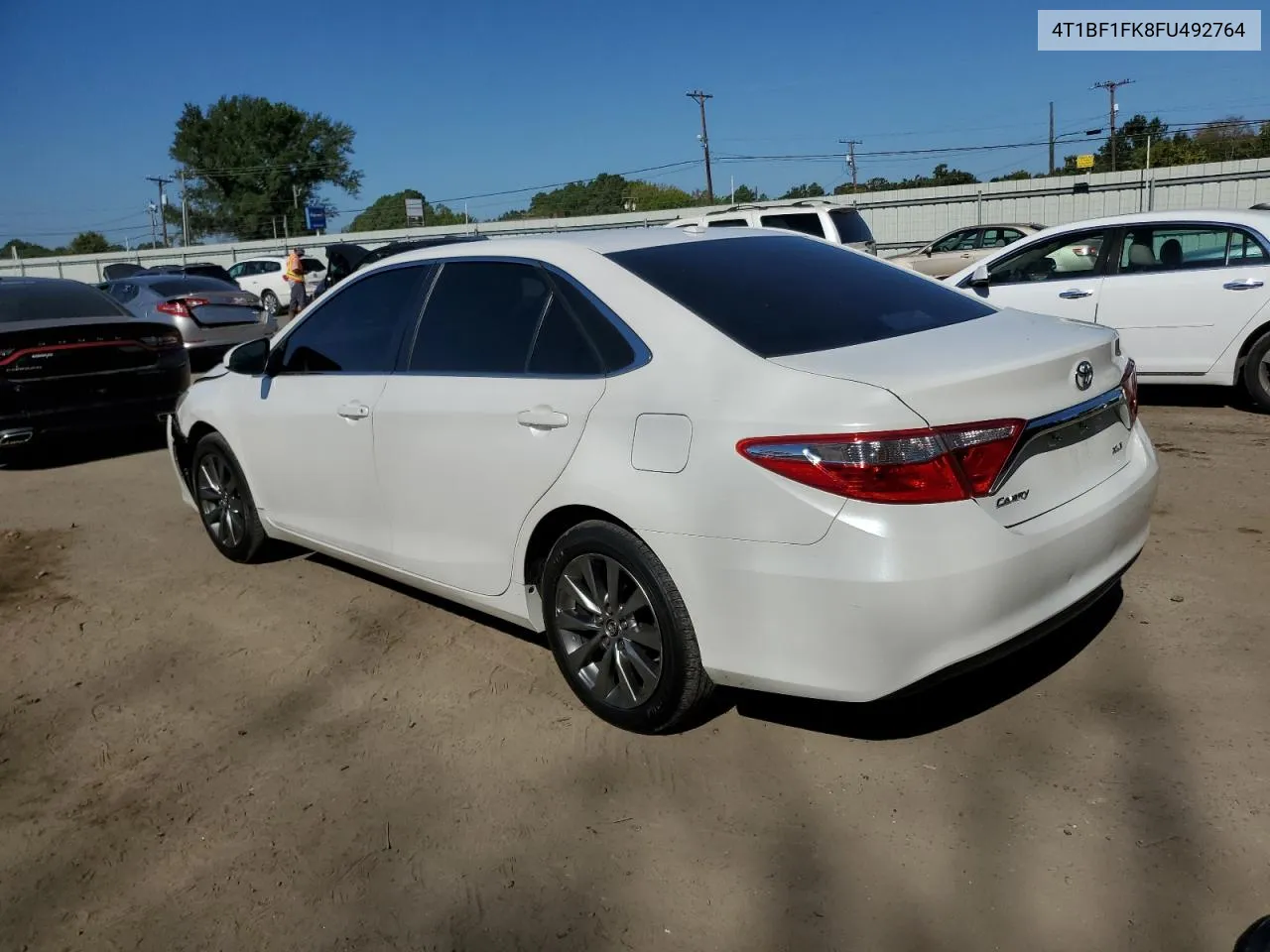 2015 Toyota Camry Le VIN: 4T1BF1FK8FU492764 Lot: 74324684