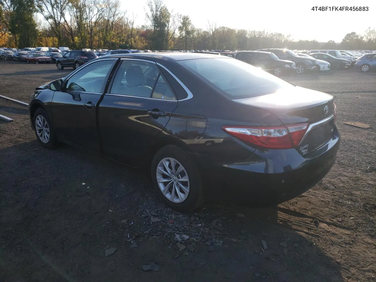 2015 Toyota Camry Le VIN: 4T4BF1FK4FR456883 Lot: 75431194