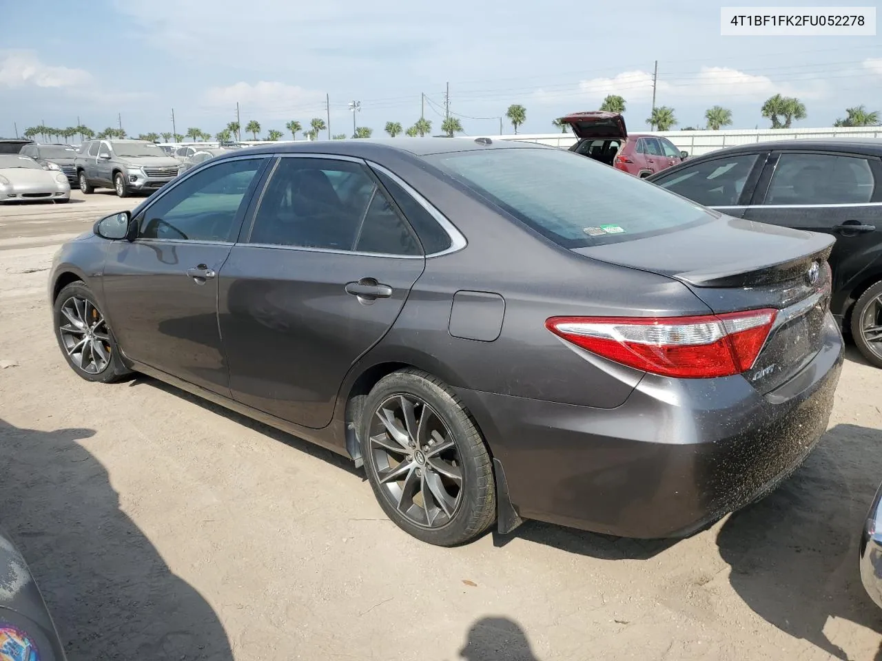 2015 Toyota Camry Le VIN: 4T1BF1FK2FU052278 Lot: 75663144