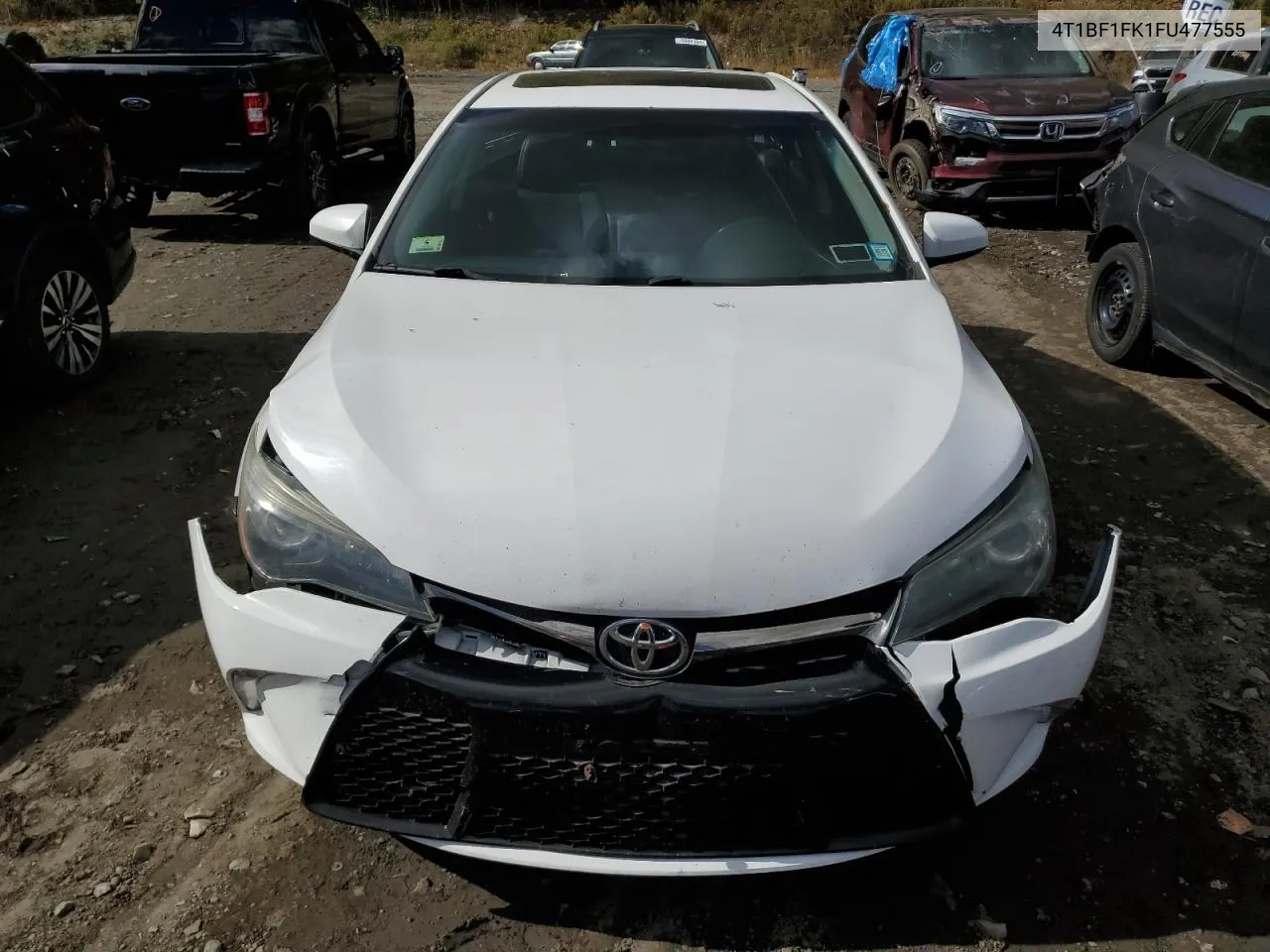 2015 Toyota Camry Le VIN: 4T1BF1FK1FU477555 Lot: 76323184