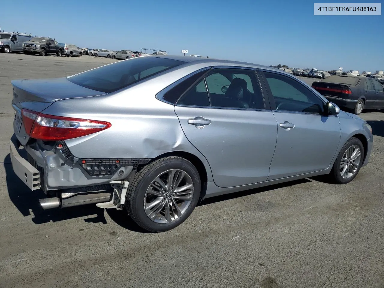 2015 Toyota Camry Le VIN: 4T1BF1FK6FU488163 Lot: 76345914