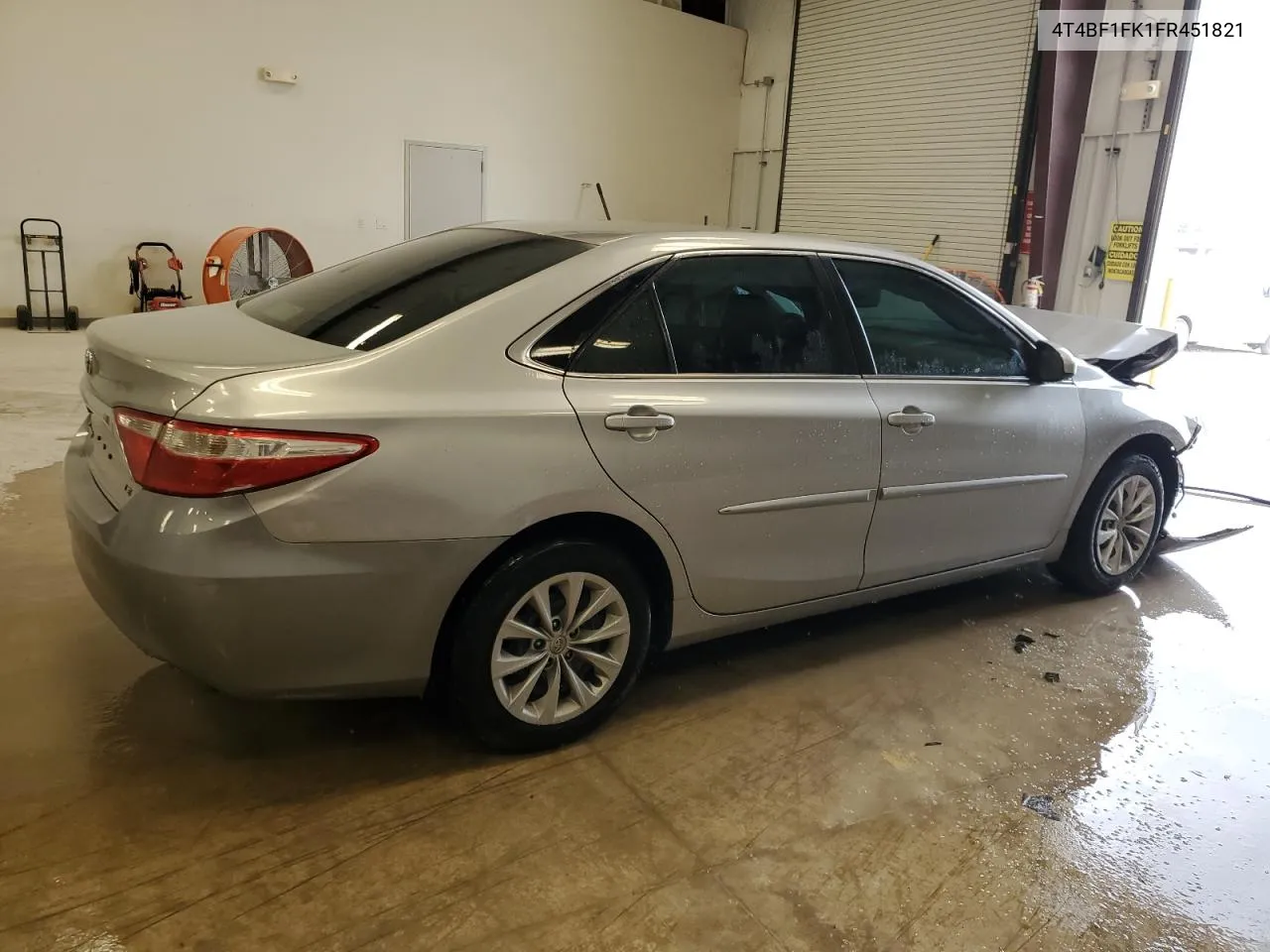 2015 Toyota Camry Le VIN: 4T4BF1FK1FR451821 Lot: 77004844