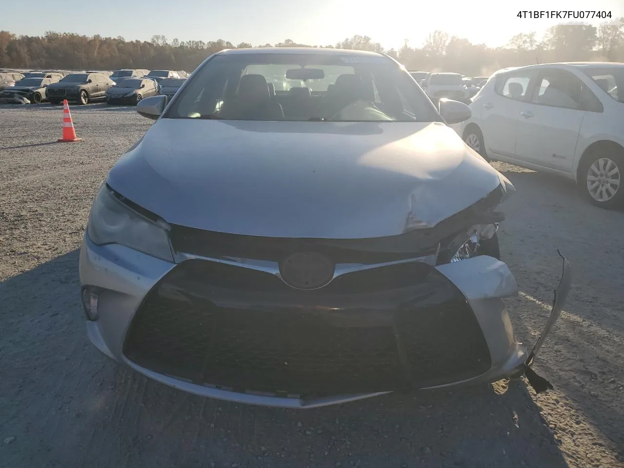 2015 Toyota Camry Le VIN: 4T1BF1FK7FU077404 Lot: 77119304