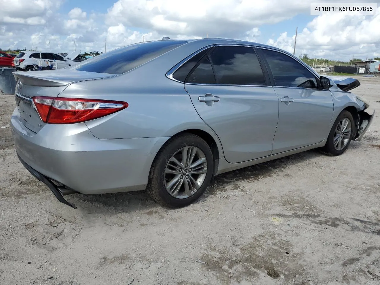 2015 Toyota Camry Le VIN: 4T1BF1FK6FU057855 Lot: 77272474