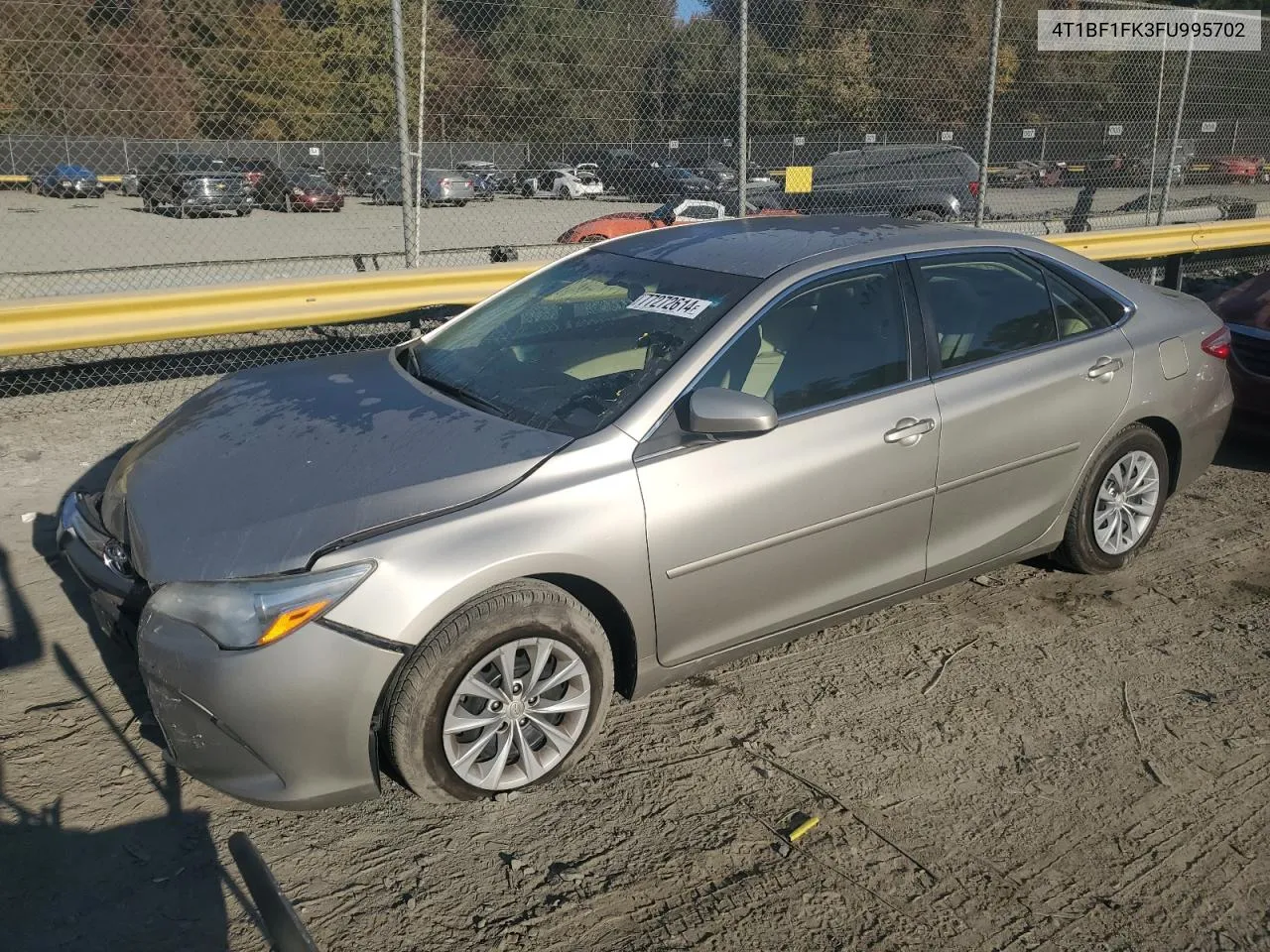 2015 Toyota Camry Le VIN: 4T1BF1FK3FU995702 Lot: 77272614