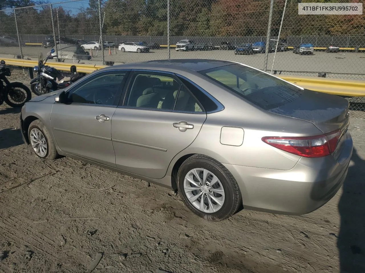 4T1BF1FK3FU995702 2015 Toyota Camry Le