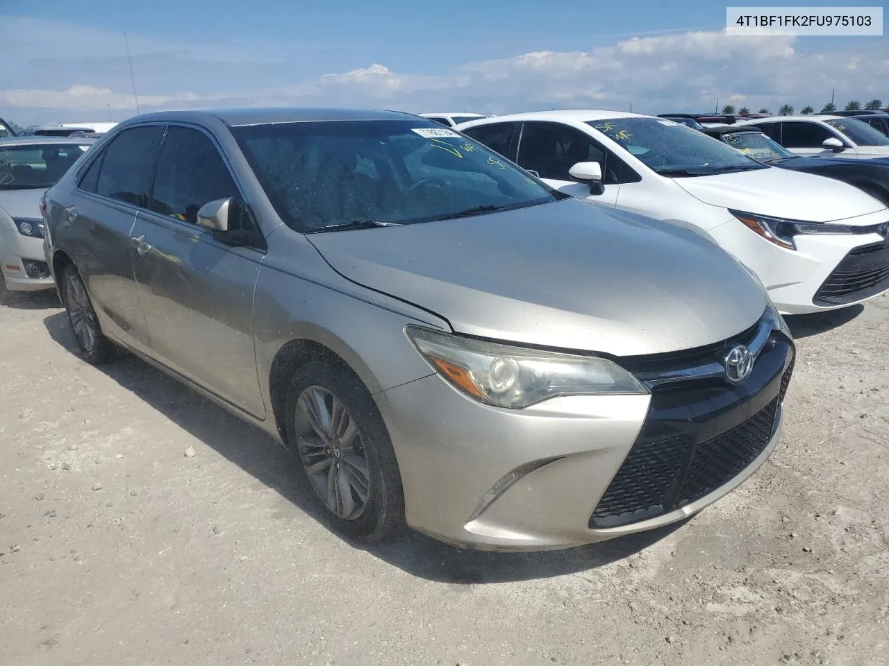 2015 Toyota Camry Le VIN: 4T1BF1FK2FU975103 Lot: 77887184