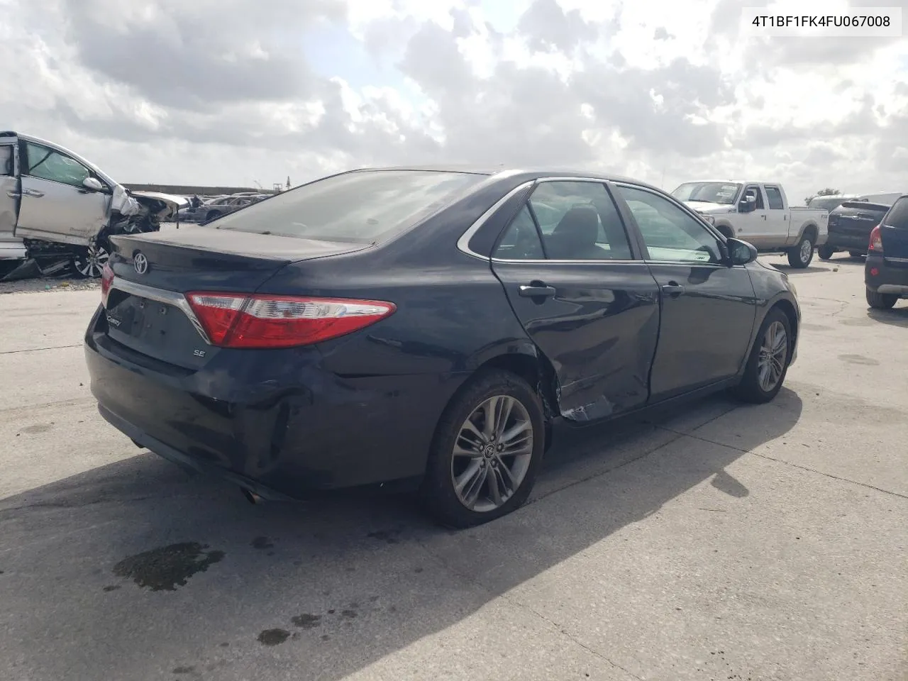 2015 Toyota Camry Le VIN: 4T1BF1FK4FU067008 Lot: 78521654