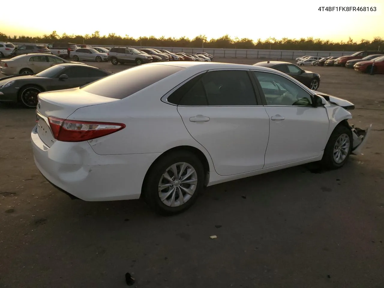 2015 Toyota Camry Le VIN: 4T4BF1FK8FR468163 Lot: 79873964