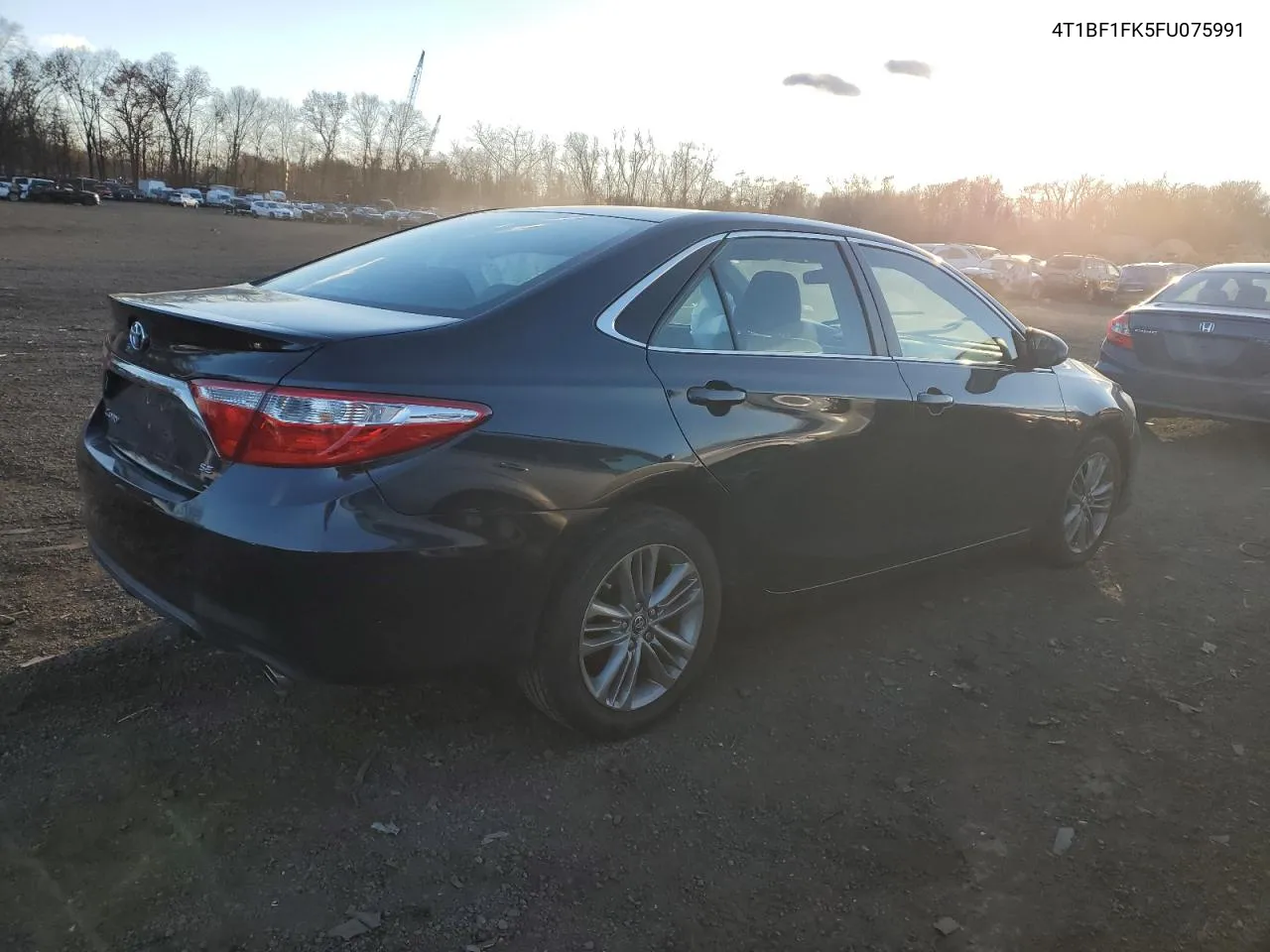 2015 Toyota Camry Le VIN: 4T1BF1FK5FU075991 Lot: 80556084