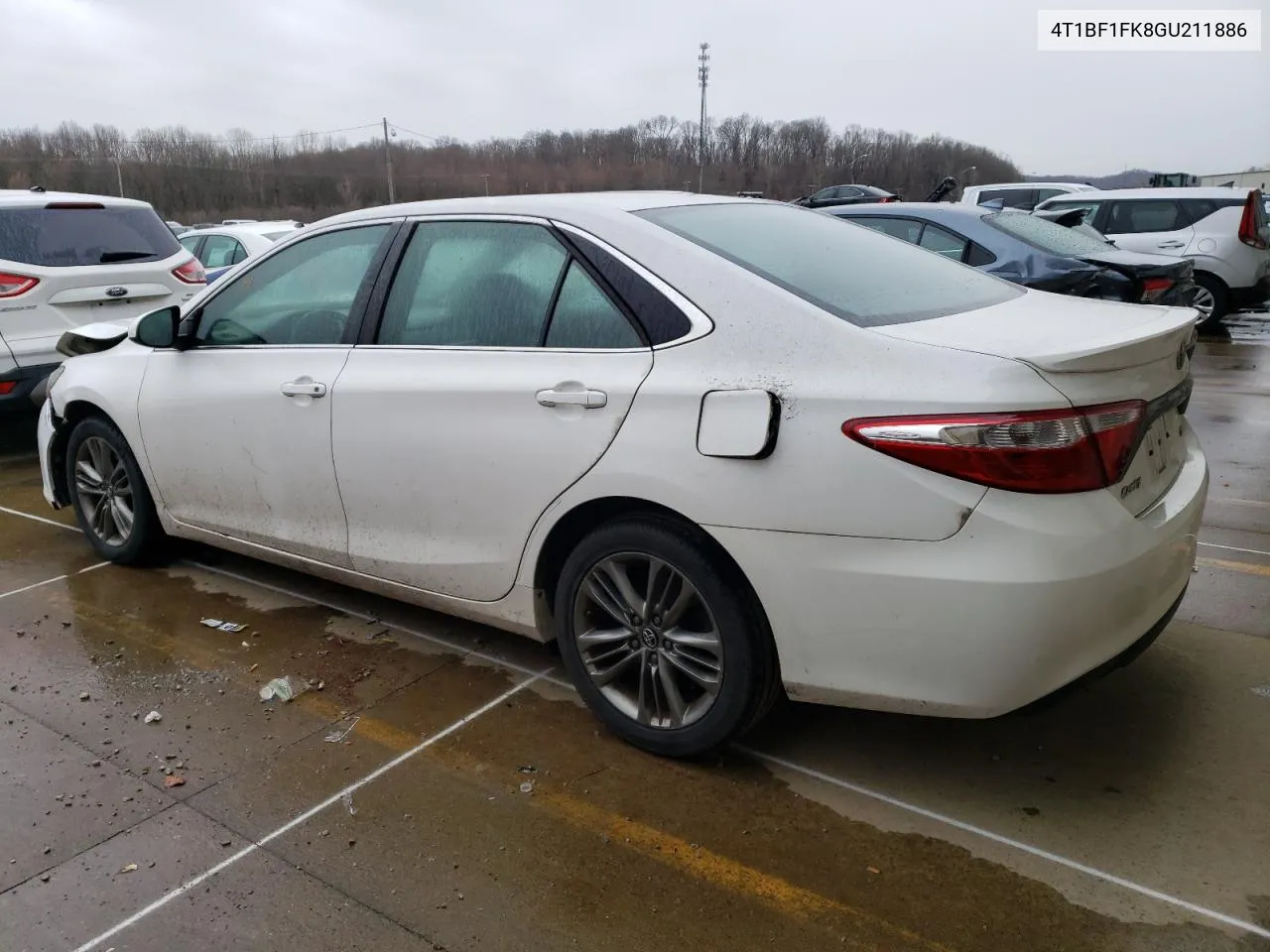 2016 Toyota Camry Le VIN: 4T1BF1FK8GU211886 Lot: 44480344