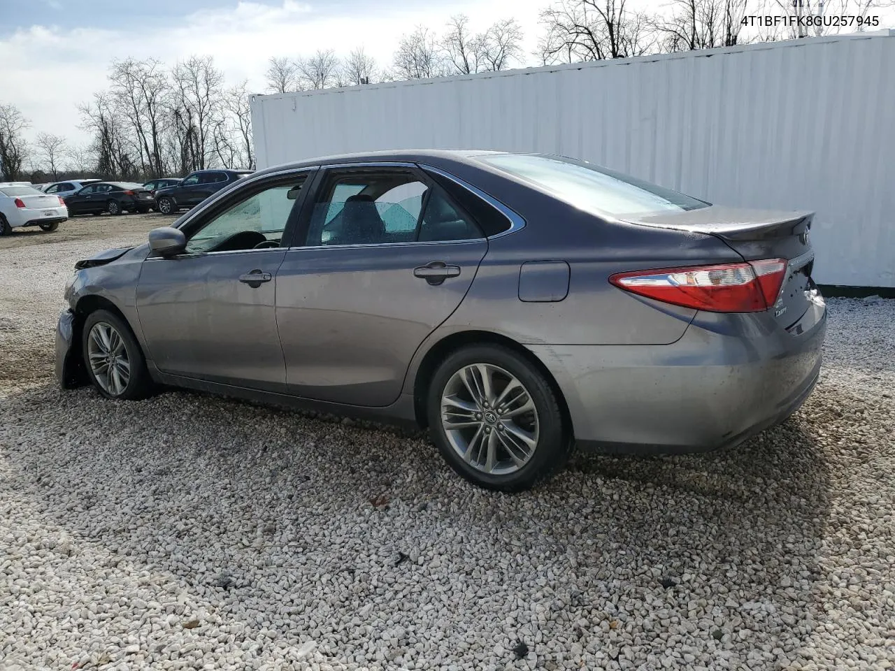 2016 Toyota Camry Le VIN: 4T1BF1FK8GU257945 Lot: 46139384