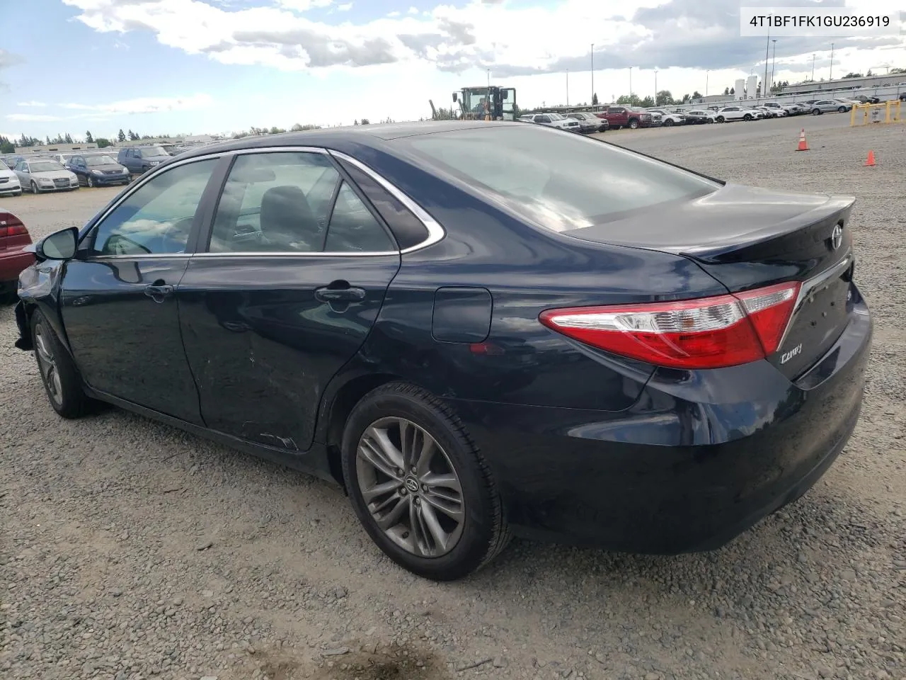 4T1BF1FK1GU236919 2016 Toyota Camry Le