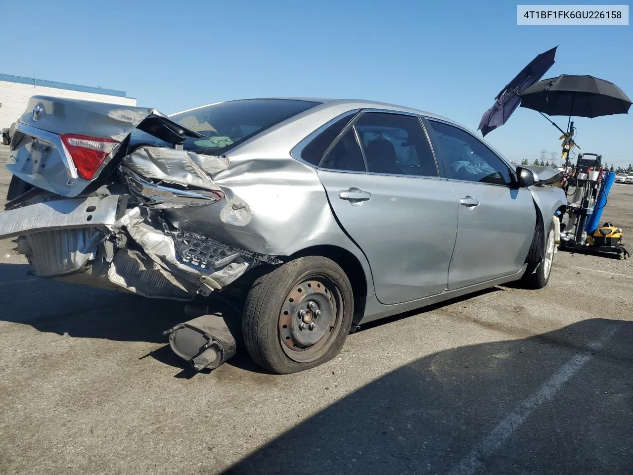 2016 Toyota Camry Le VIN: 4T1BF1FK6GU226158 Lot: 61958154