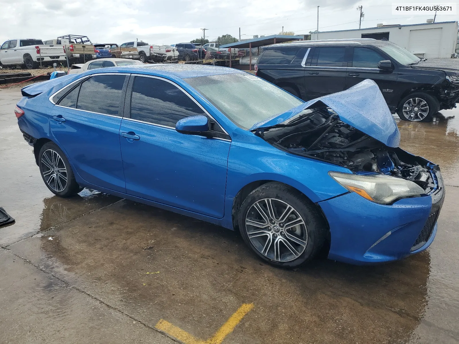 4T1BF1FK4GU563671 2016 Toyota Camry Le