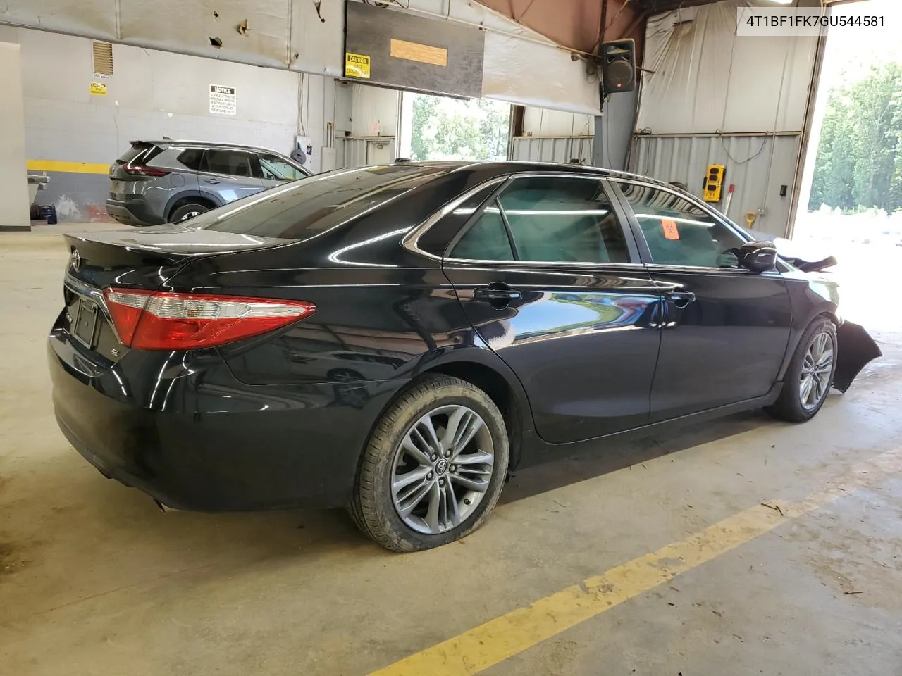 4T1BF1FK7GU544581 2016 Toyota Camry Le