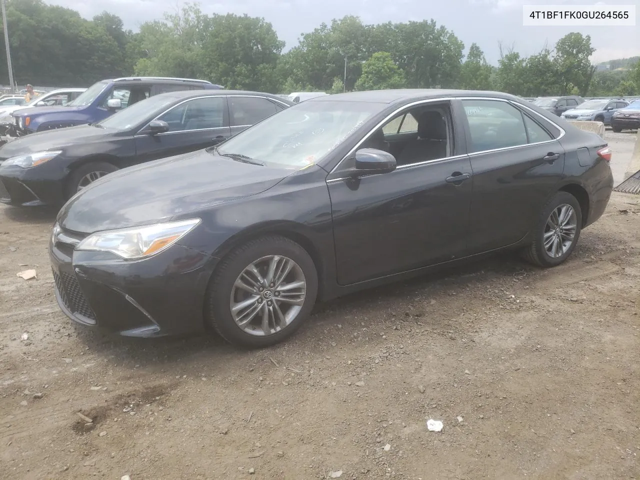 2016 Toyota Camry Le VIN: 4T1BF1FK0GU264565 Lot: 63273344