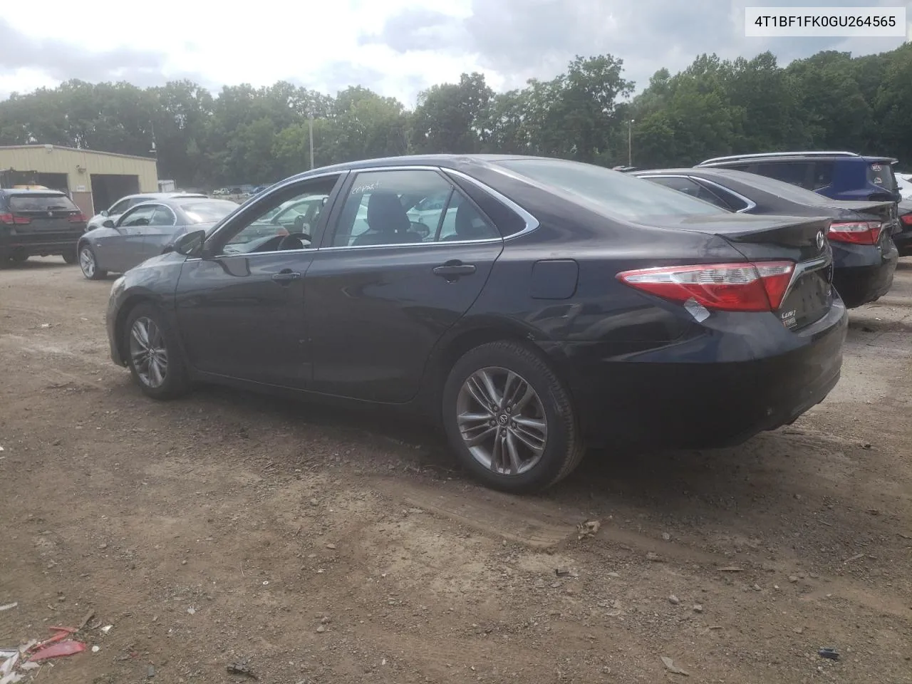 2016 Toyota Camry Le VIN: 4T1BF1FK0GU264565 Lot: 63273344