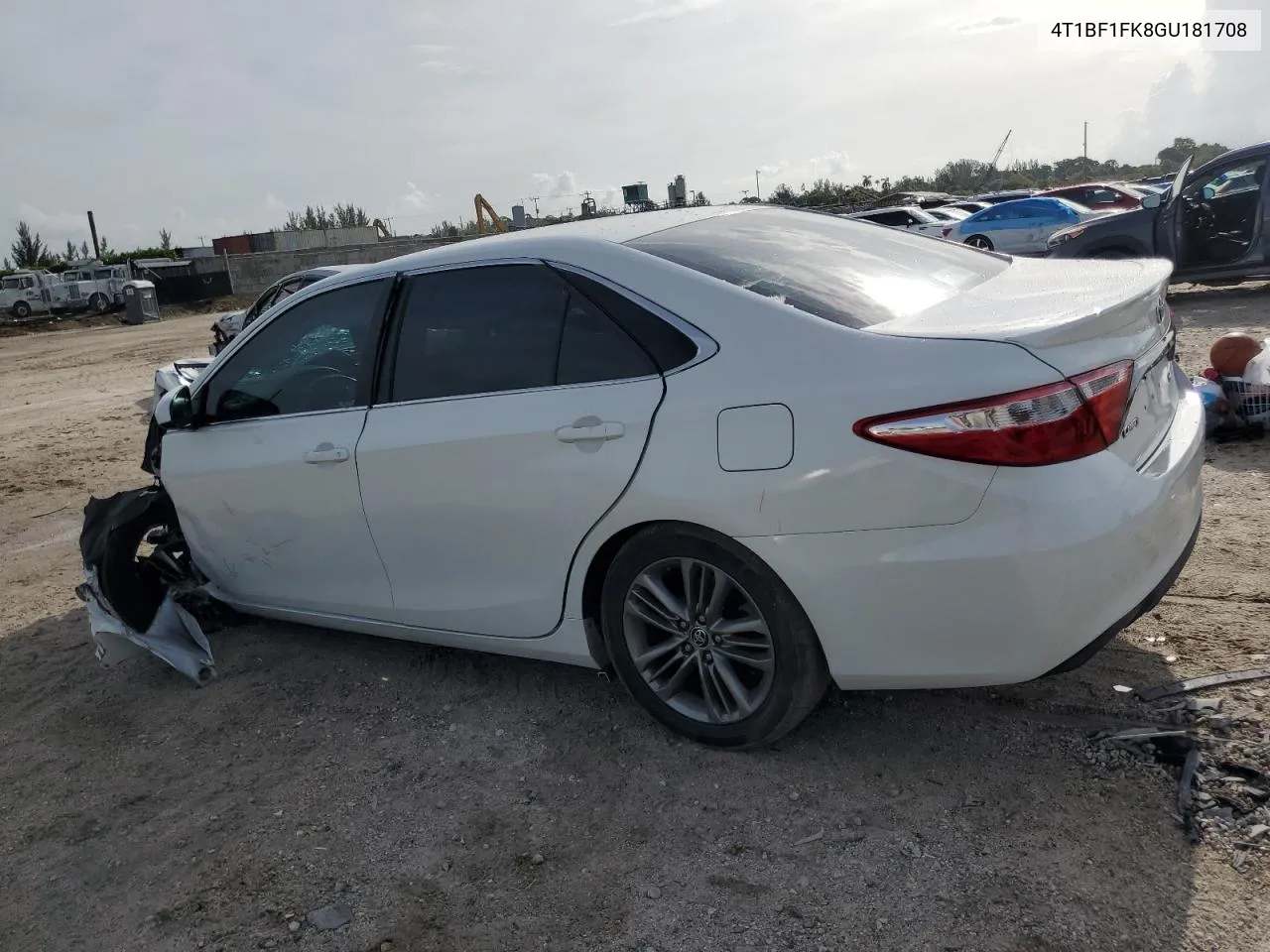 4T1BF1FK8GU181708 2016 Toyota Camry Le