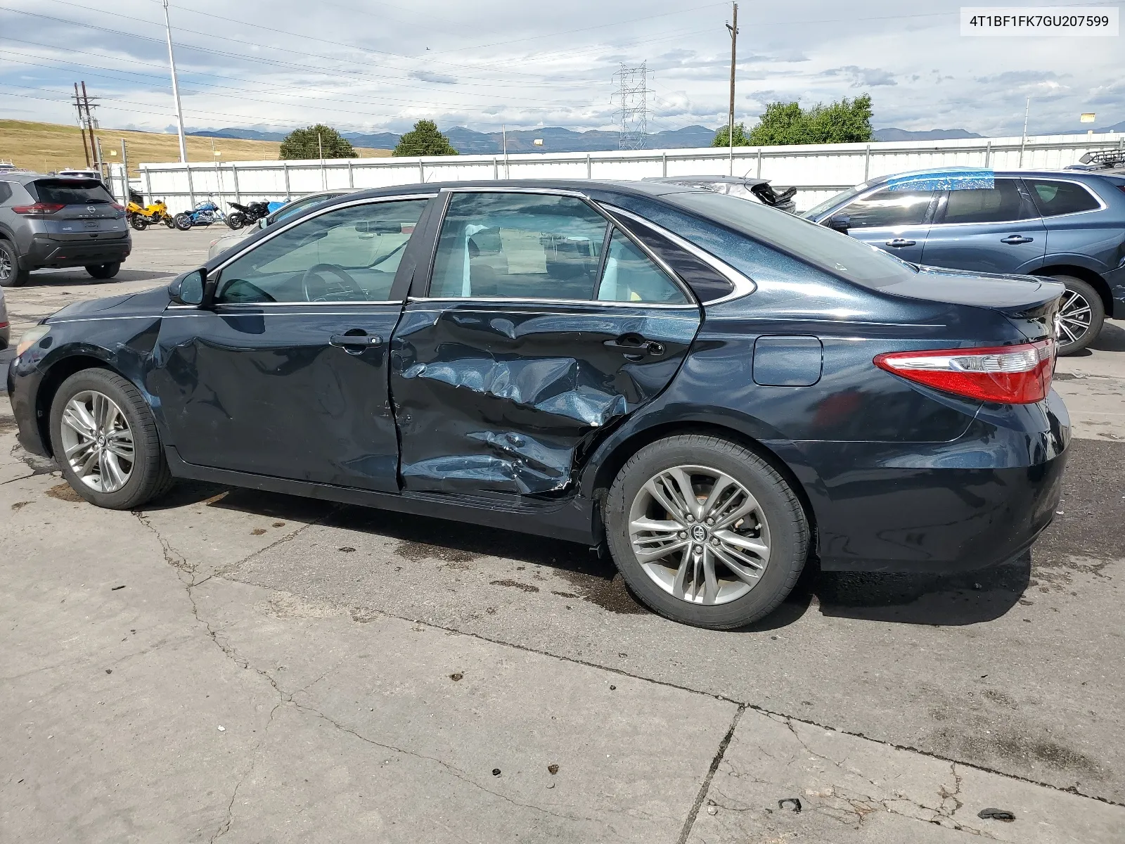 2016 Toyota Camry Le VIN: 4T1BF1FK7GU207599 Lot: 66996914