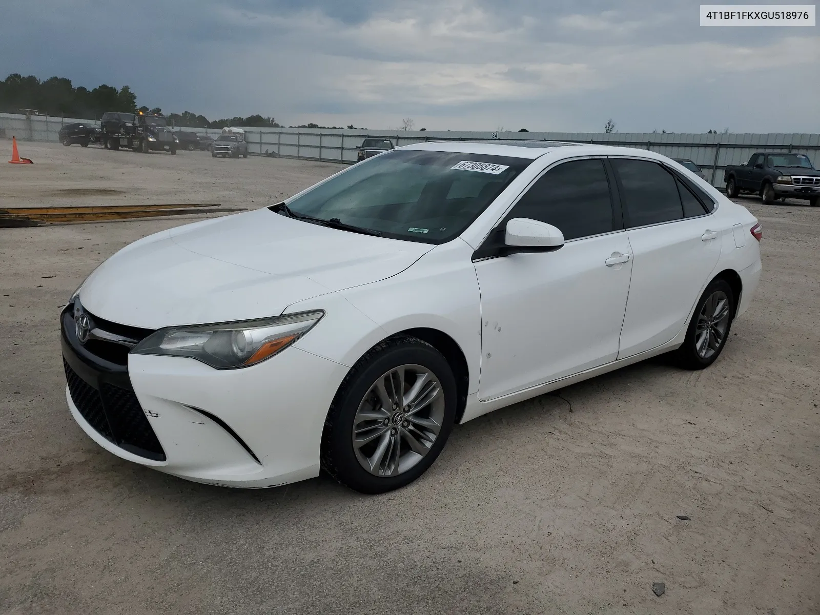 4T1BF1FKXGU518976 2016 Toyota Camry Le