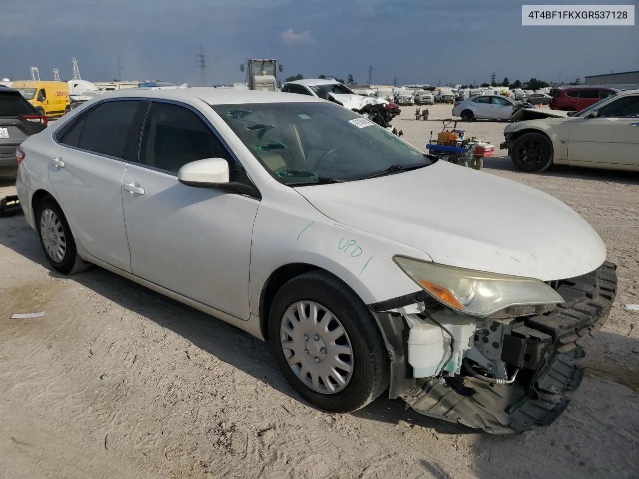 2016 Toyota Camry Le VIN: 4T4BF1FKXGR537128 Lot: 67538304