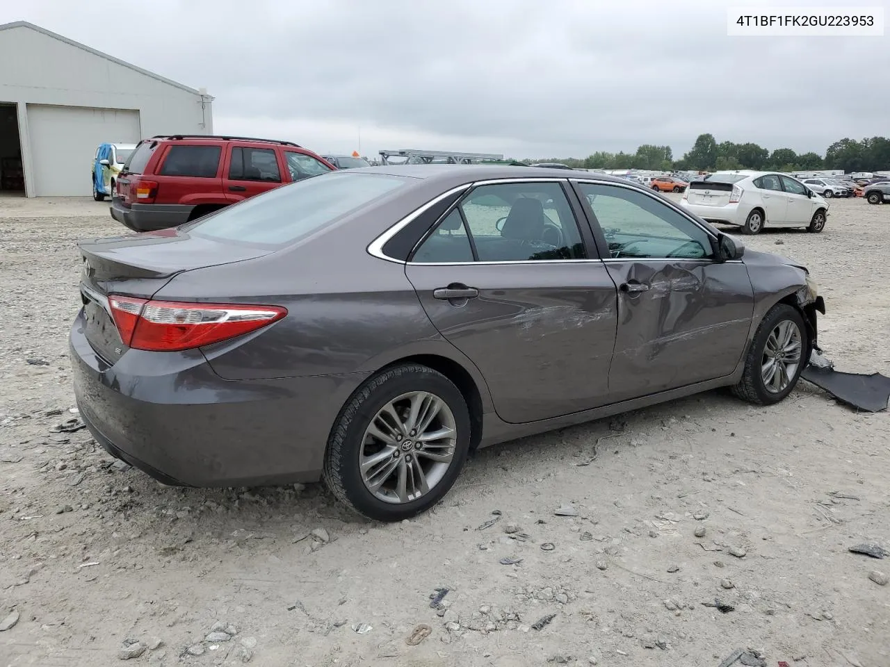 4T1BF1FK2GU223953 2016 Toyota Camry Le