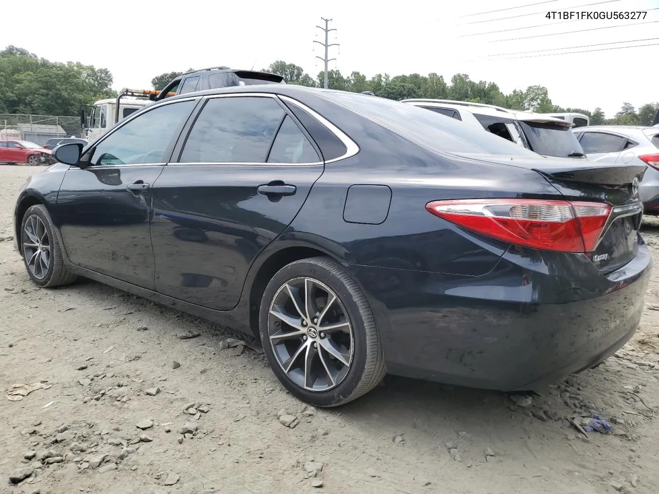 4T1BF1FK0GU563277 2016 Toyota Camry Le