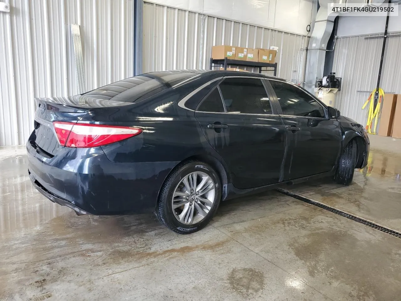 2016 Toyota Camry Le VIN: 4T1BF1FK4GU219502 Lot: 67952194